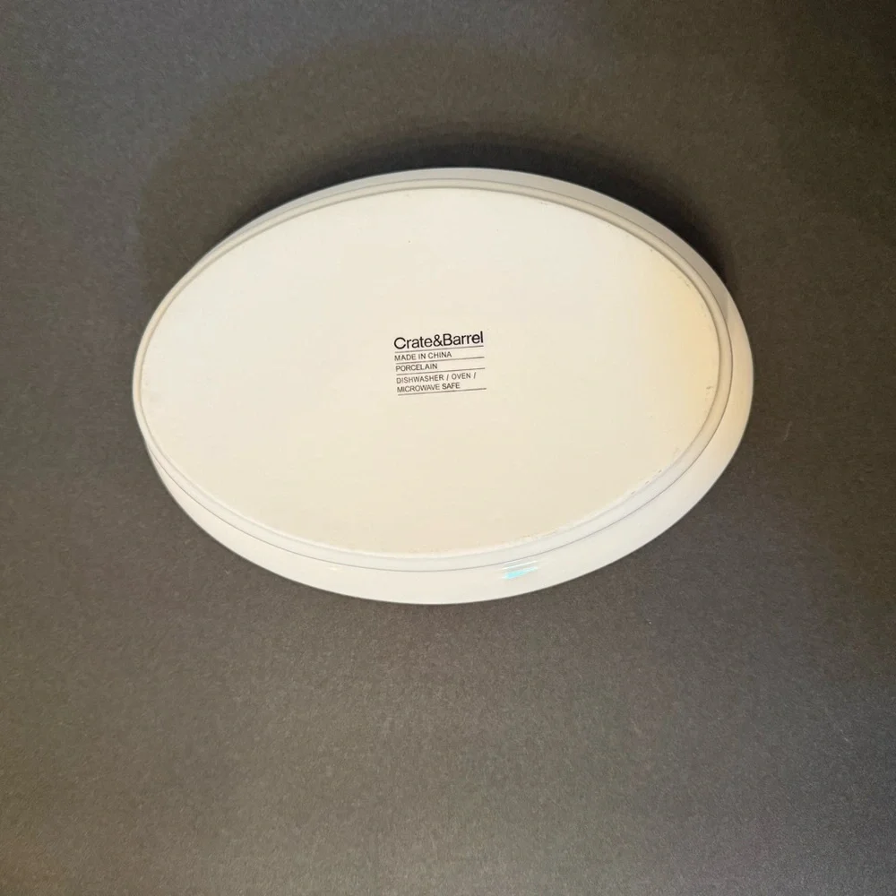 CRATE & BARREL BAKING DISH WHITE PORCELAIN OVAL HOME KITCHEN BAKEWEAR